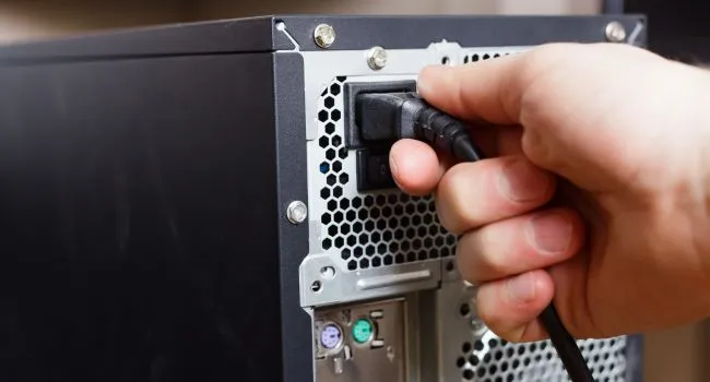 powering off PC to remove thermal paste